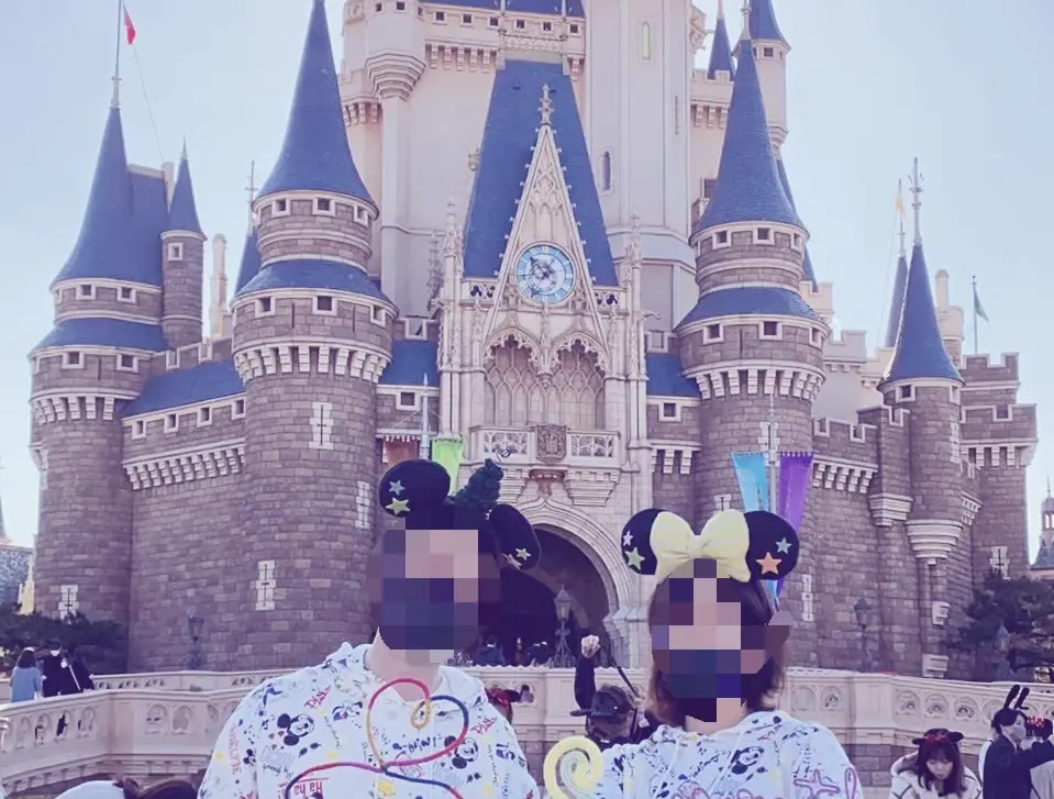 プロフィール