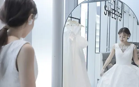 DRESSY ROOMにてフェス同様の体験が可能